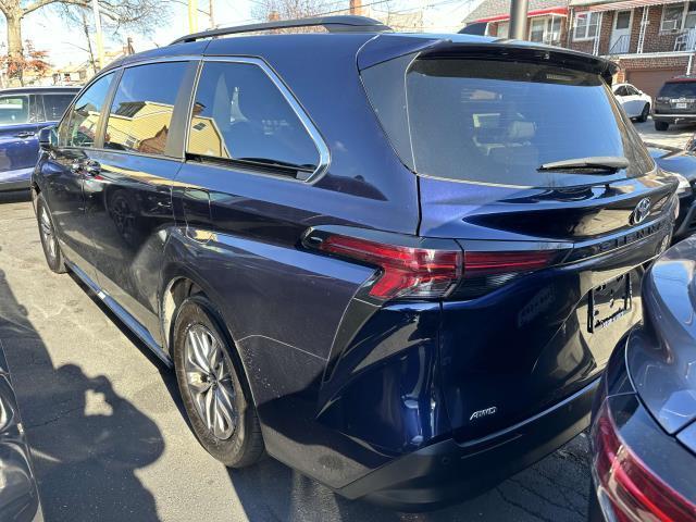 used 2021 Toyota Sienna car