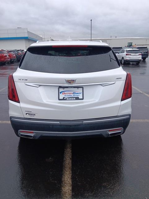 used 2021 Cadillac XT5 car, priced at $31,997