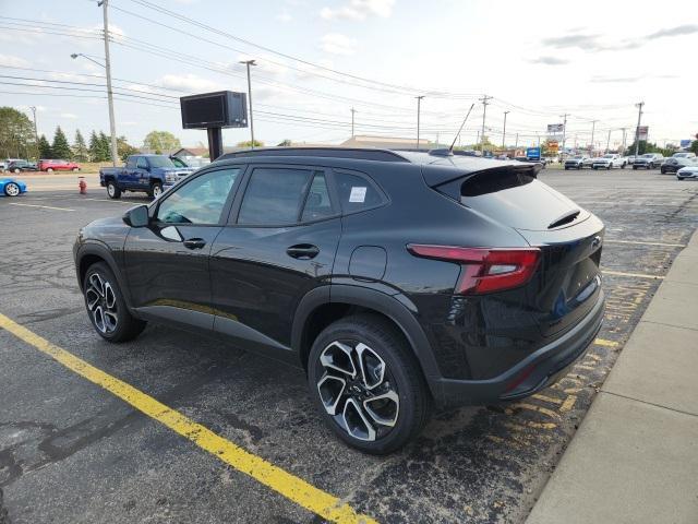 new 2025 Chevrolet Trax car