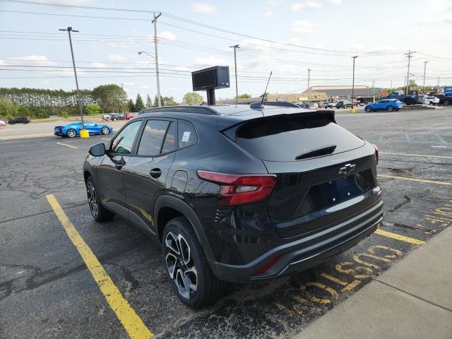 new 2025 Chevrolet Trax car