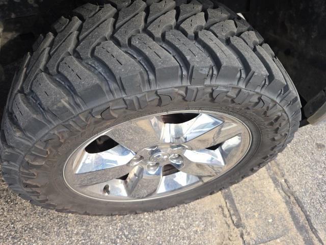 used 2018 Ram 1500 car, priced at $25,989