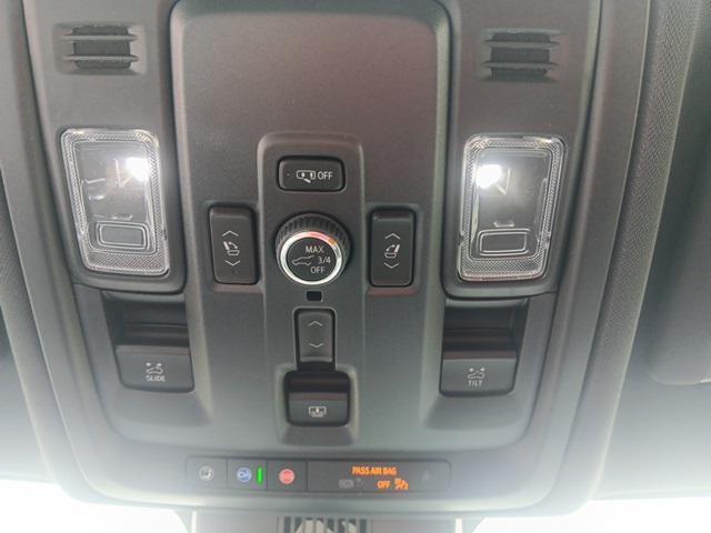 new 2025 Chevrolet Suburban car, priced at $82,001