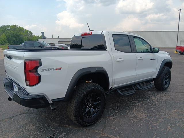 new 2025 Chevrolet Colorado car