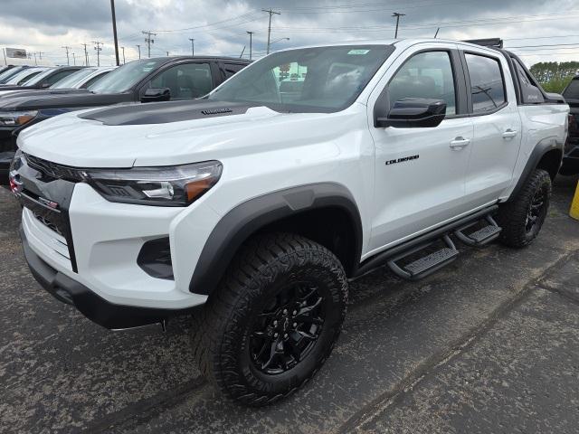 new 2025 Chevrolet Colorado car, priced at $51,636