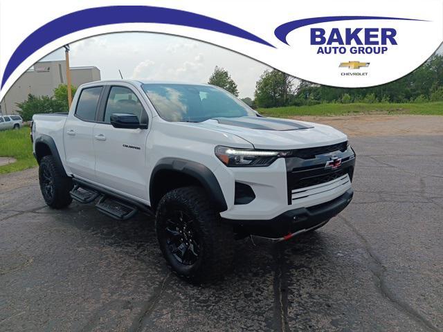 new 2025 Chevrolet Colorado car