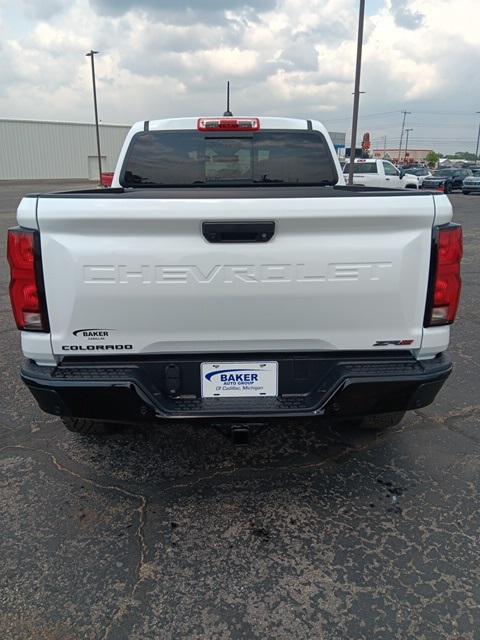 new 2025 Chevrolet Colorado car