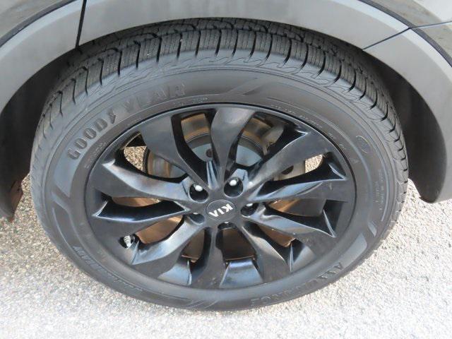 used 2020 Kia Sorento car, priced at $14,800