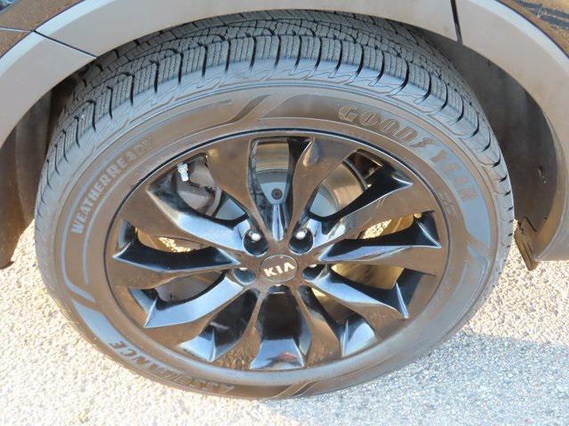 used 2020 Kia Sorento car, priced at $14,800