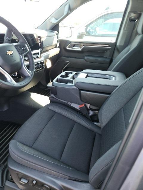 new 2025 Chevrolet Silverado 1500 car