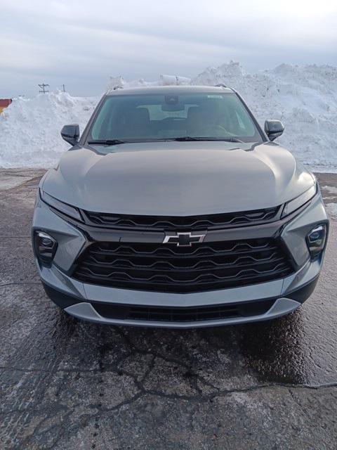 new 2025 Chevrolet Blazer car, priced at $35,352