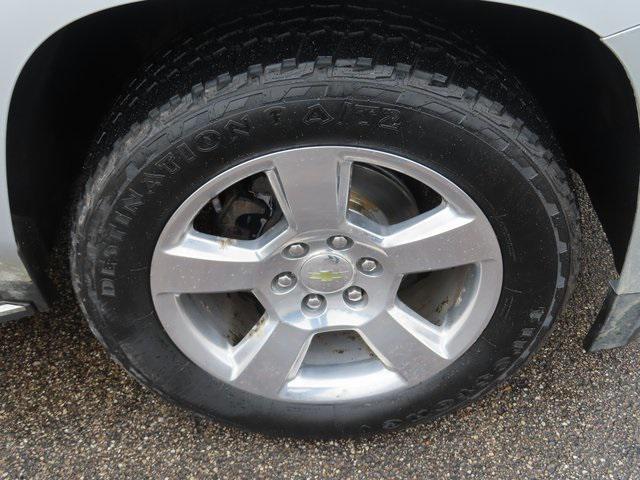 used 2015 Chevrolet Suburban car, priced at $21,500