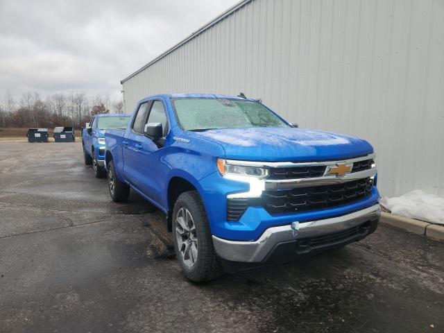 new 2025 Chevrolet Silverado 1500 car, priced at $42,037