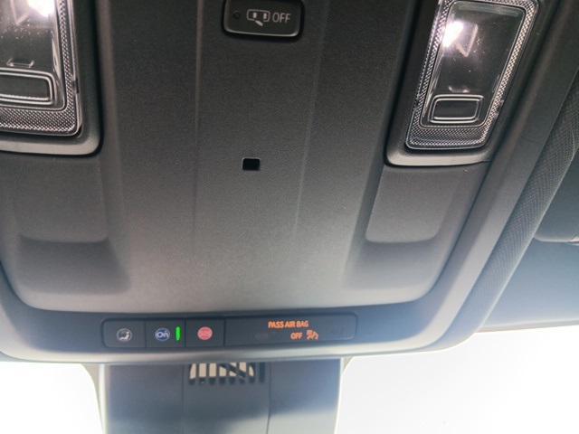 new 2025 Chevrolet Suburban car