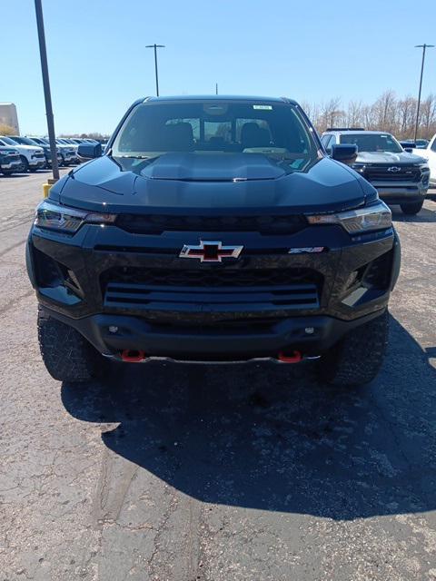 new 2025 Chevrolet Colorado car