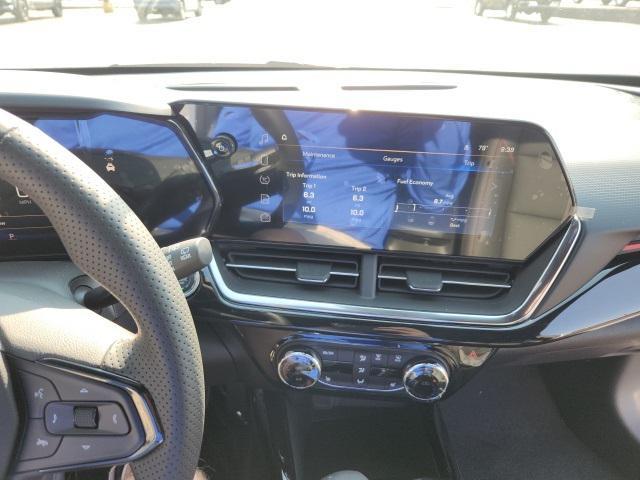 new 2024 Chevrolet Trax car
