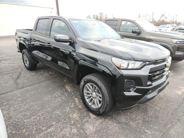 new 2024 Chevrolet Colorado car, priced at $35,500