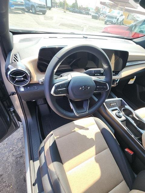 new 2026 Chevrolet Equinox car, priced at $33,508