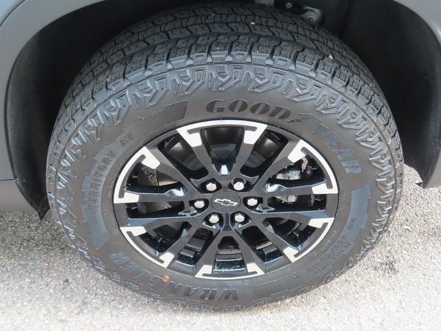 used 2024 Chevrolet Traverse car, priced at $43,689