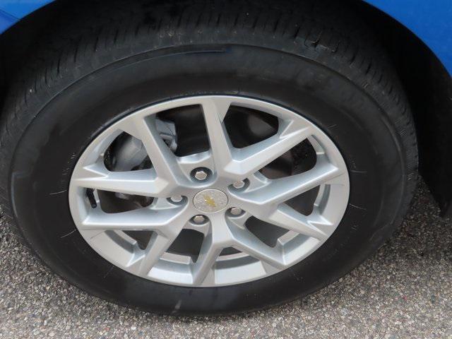 used 2024 Chevrolet Equinox car, priced at $27,000