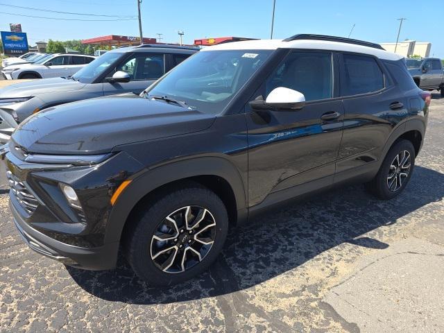 new 2025 Chevrolet TrailBlazer car, priced at $29,055