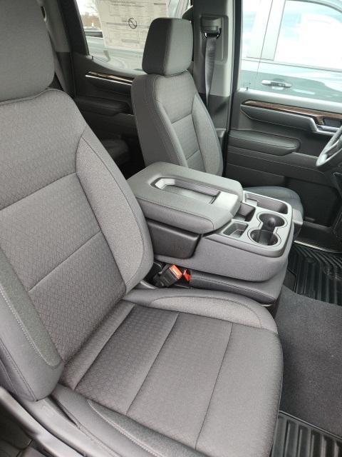 new 2025 Chevrolet Silverado 1500 car
