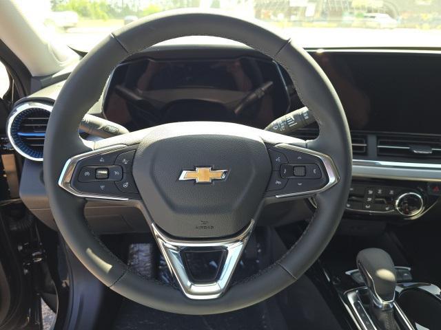 new 2025 Chevrolet Trax car, priced at $23,817