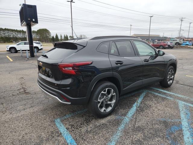 new 2025 Chevrolet Trax car