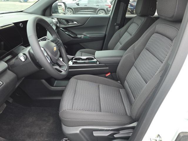 new 2025 Chevrolet Equinox car, priced at $28,106
