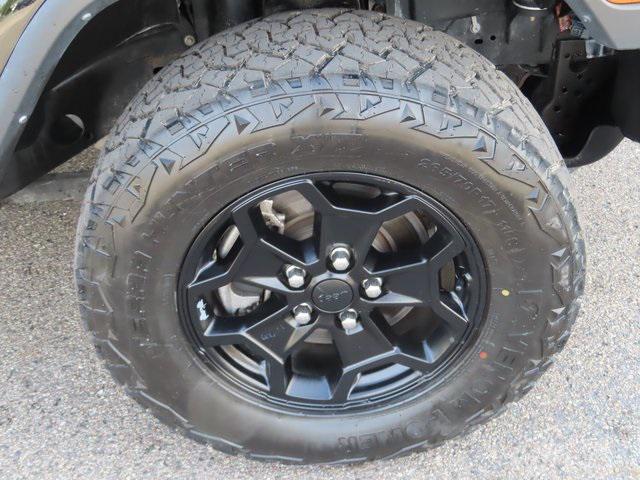 used 2021 Jeep Gladiator car, priced at $32,250