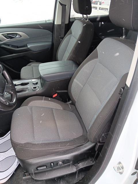 used 2021 Chevrolet Traverse car, priced at $22,995