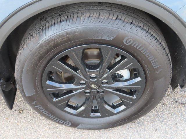 used 2023 Ford Escape car, priced at $25,200