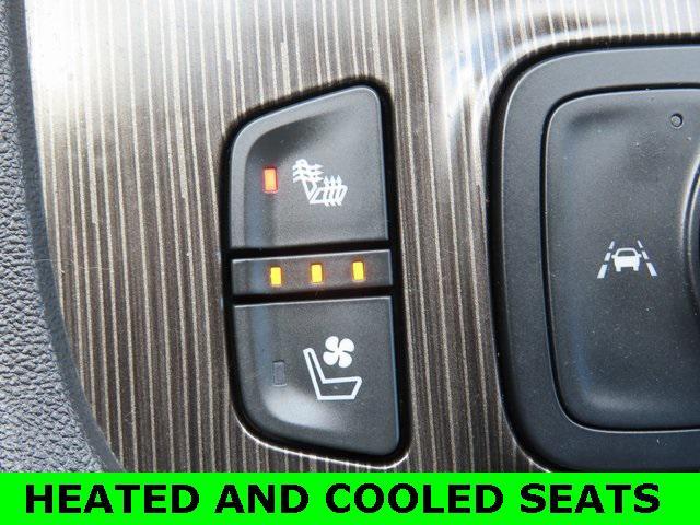 used 2022 GMC Acadia car, priced at $30,500