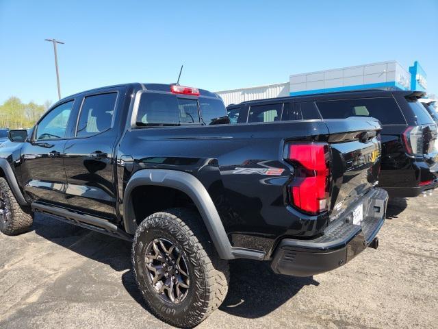 new 2025 Chevrolet Colorado car