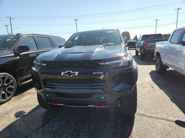 new 2025 Chevrolet Colorado car