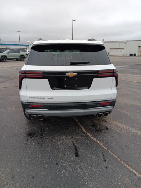 new 2025 Chevrolet Traverse car