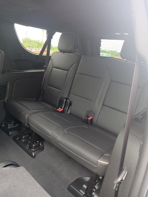 new 2025 Chevrolet Suburban car, priced at $82,512