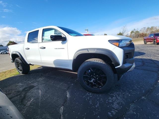 new 2024 Chevrolet Colorado car, priced at $39,387