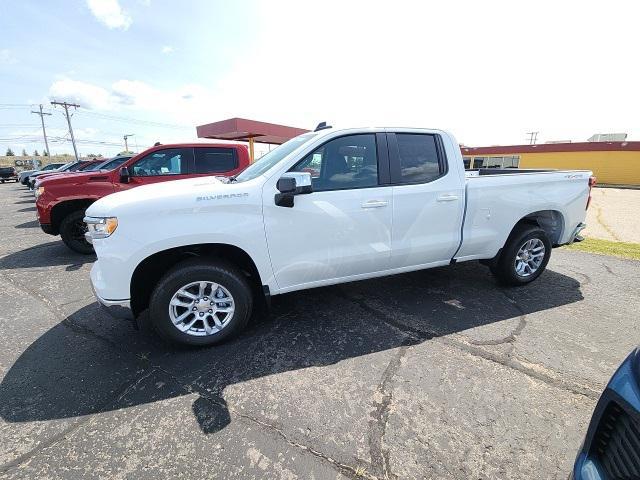 new 2024 Chevrolet Silverado 1500 car, priced at $43,617