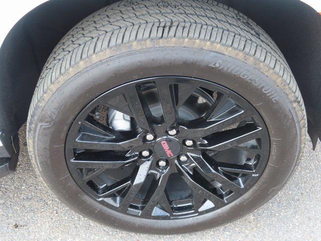 used 2024 GMC Yukon car, priced at $65,000