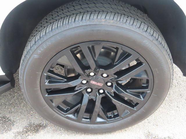 used 2024 GMC Yukon car, priced at $65,000