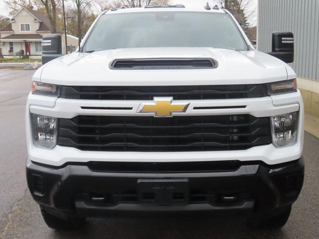 used 2024 Chevrolet Silverado 2500 car, priced at $50,489