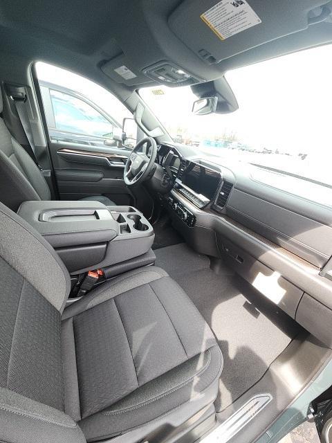 new 2025 Chevrolet Silverado 1500 car