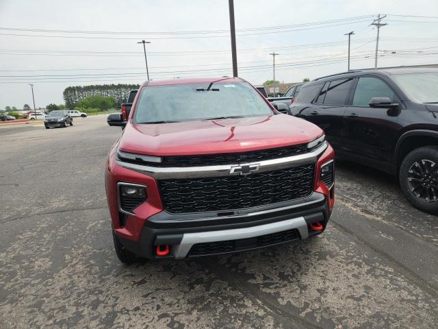 new 2025 Chevrolet Traverse car