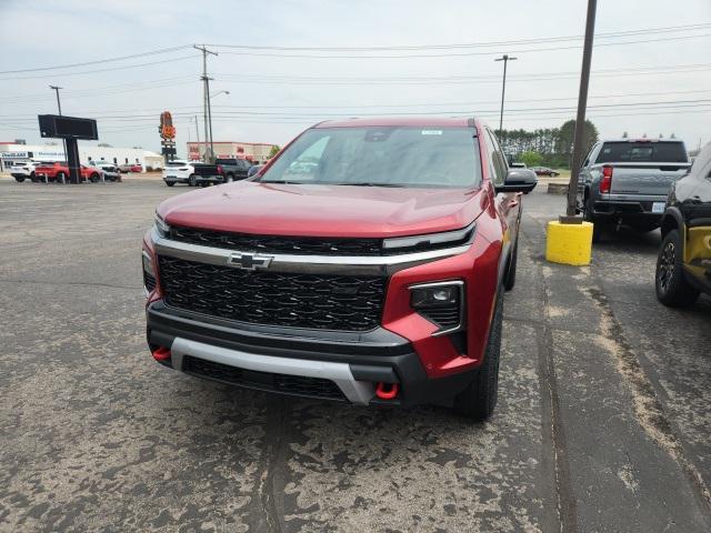new 2025 Chevrolet Traverse car