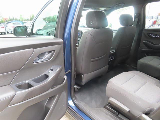 used 2022 Chevrolet Traverse car, priced at $32,500