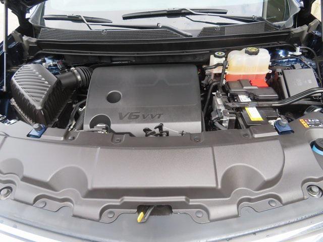used 2022 Chevrolet Traverse car, priced at $32,500