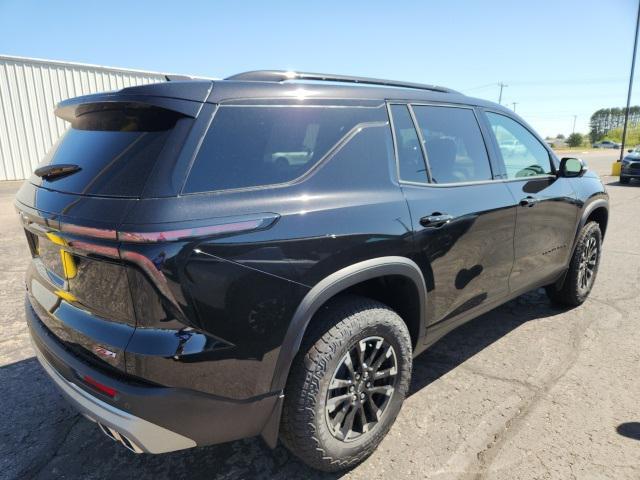 new 2025 Chevrolet Traverse car