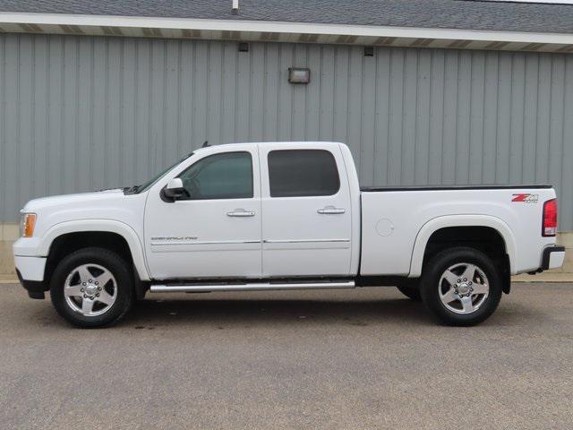 used 2013 GMC Sierra 2500 car, priced at $29,000