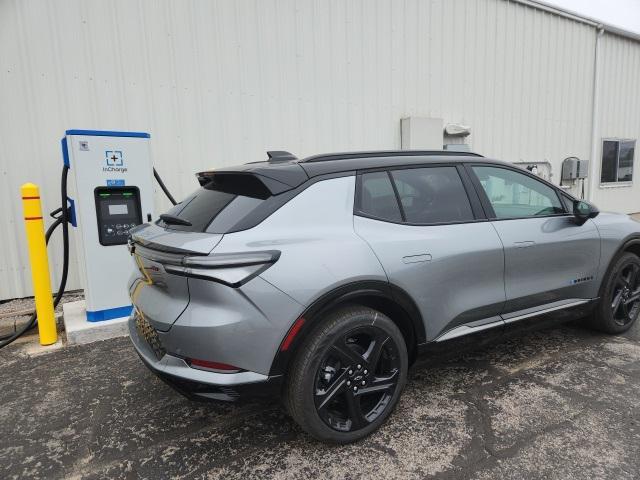 new 2025 Chevrolet Equinox EV car