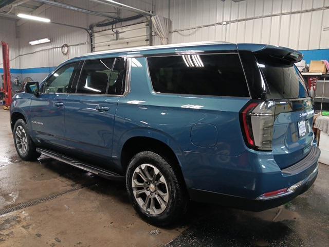 new 2025 Chevrolet Suburban car, priced at $68,822